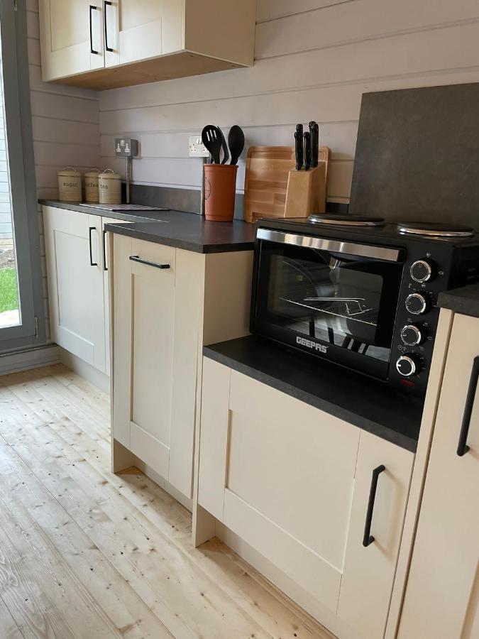 Cromwell Lodge, Cromer, Moments From The Beach! Apartment